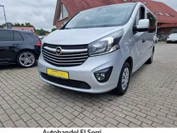 Silber Gebraucht 2018 Opel Vivaro Van | 19.999 € (Teuer)