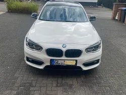Weiß Gebraucht 2015 BMW 118 Kleinwagen | 15.500 €