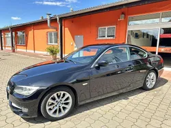 Black sapphire metallic Gebraucht 2012 BMW 330 Coupé | 14.350 € (Fairer Preis)