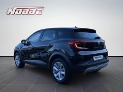 Black pearlschwarz metallic Gebraucht 2023 Renault Captur Evolution SUV | 21.680 € (Fairer Preis)