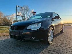 Schwarz Gebraucht 2007 VW Eos Cabrio | 4.999 € (Fairer Preis)