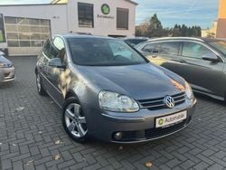 Grau Gebraucht 2008 VW Golf V United Limousine | 3.999 € (Fairer Preis)