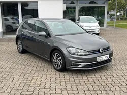 Grau Gebraucht 2017 VW Golf VII Sound Limousine | 13.950 € (Guter Preis)