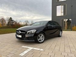 Schwarz Gebraucht 2016 Mercedes A180 Urban Limousine | 12.900 € (Fairer Preis)