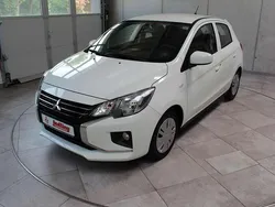 Weiß Gebraucht 2024 Mitsubishi Space Star Select Limousine | 11.900 € (Fairer Preis)