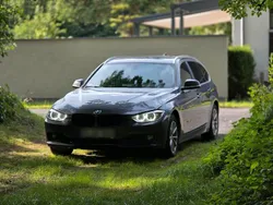 Grau Gebraucht 2014 BMW 320 Sport Line Kombi | 8.100 € (Fairer Preis)