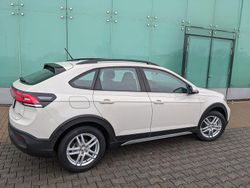 Grau Gebraucht 2023 VW Taigo Life SUV | 20.900 € (Guter Preis)