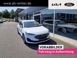 Weiß Gebraucht 2022 Ford Focus Titanium Kombi | 20.699 € (Fairer Preis)