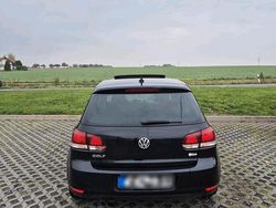 Schwarz Gebraucht 2009 VW Golf VI Highline Kleinwagen | 4.990 € (Fairer Preis)