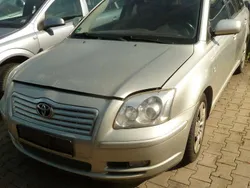 Silber Gebraucht 2005 Toyota Avensis Sol Kombi | 1.500 € (Fairer Preis)