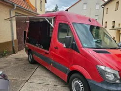 Rot Gebraucht 2015 Mercedes Sprinter Van | 13.999 €