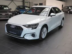 Weiß Gebraucht 2022 Audi A3 Advanced Limousine | 24.900 € (Fairer Preis)