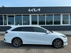 Weiß Neu 2025 Kia Ceed Sportswagon Style Kombi | 27.490 € (Guter Preis)
