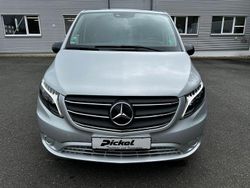 Silber Gebraucht 2023 Mercedes Vito Edition Van / Kleinbus | 45.000 €