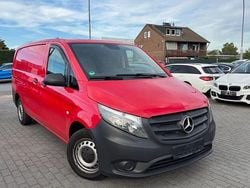 Magmarot Gebraucht 2015 Mercedes Vito Van / Kleinbus | 11.900 € (Superpreis)