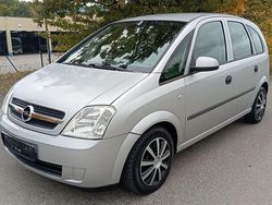 Silber Gebraucht 2005 Opel Meriva Enjoy Van / Kleinbus | 2.999 € (Teuer)