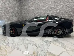Schwarz Gebraucht 2021 Ferrari 812 Cabrio | 395.000 €