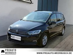Deep black perleffekt Gebraucht 2023 VW Touran Comfortline Van / Kleinbus | 33.999 € (Fairer Preis)