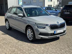 Grau Gebraucht 2020 Skoda Kamiq Ambition SUV | 16.950 € (Fairer Preis)