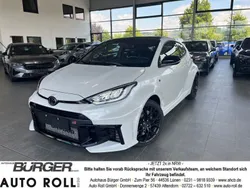 Weiss Gebraucht 2024 Toyota Yaris Kleinwagen | 51.770 € (Etwas zu teuer)