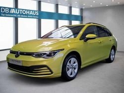 Gelb Gebraucht 2024 VW Golf VIII Life Kombi | 24.990 € (Guter Preis)