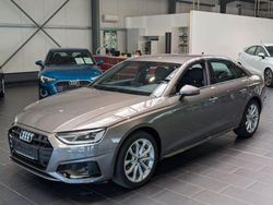 Grau Gebraucht 2022 Audi A4 Advanced Limousine | 27.900 € (Fairer Preis)