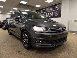 Grau Gebraucht 2019 VW Touran IQ Drive Van / Kleinbus | 15.990 € (Guter Preis)