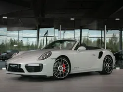 Grau Gebraucht 2018 Porsche 911 Turbo Cabriolet Cabrio | 137.900 € (Guter Preis)