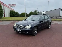 Schwarz Gebraucht 2005 Mercedes C180 Kombi | 3.000 € (Fairer Preis)