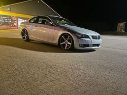 Silber Gebraucht 2007 BMW 325 Performance Coupé | 13.990 € (Etwas zu teuer)