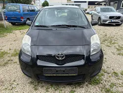 Schwarz Gebraucht 2010 Toyota Yaris Cool Kleinwagen | 3.500 € (Fairer Preis)