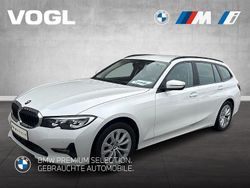 Mineralweiß Gebraucht 2022 BMW 318 Kombi | 24.970 € (Fairer Preis)