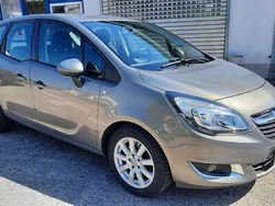 Muskatgrau/muskat braun(m2) Gebraucht 2014 Opel Meriva Style Van / Kleinbus | 6.300 € (Fairer Preis)