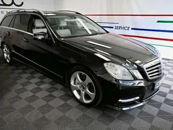 Schwarz Gebraucht 2012 Mercedes E500 Avantgarde Kombi | 16.900 € (Fairer Preis)