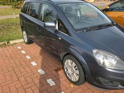Blau Gebraucht 2011 Opel Zafira Limousine | 2.000 € (Superpreis)