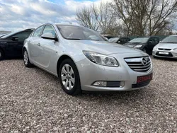 Silber Gebraucht 2011 Opel Insignia Innovation Limousine | 5.790 € (Fairer Preis)