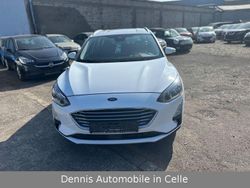 Weiß Gebraucht 2020 Ford Focus Cool & Connect Kombi | 7.990 € (Fairer Preis)