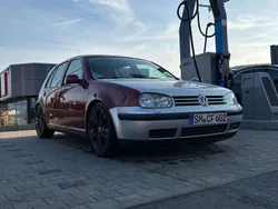Rot Gebraucht 1998 VW Golf IV Trendline Limousine | 2.250 € (Etwas zu teuer)