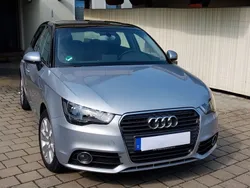 Grau Gebraucht 2014 Audi A1 Sportback Ambition Kleinwagen | 10.690 € (Fairer Preis)