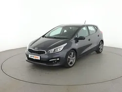 Grau Gebraucht 2018 Kia Ceed Attract Limousine | 10.150 € (Fairer Preis)