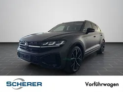 Siliziumgrau matt Gebraucht 2025 VW Touareg R-line SUV | 92.665 €