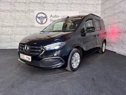 Schwarz Gebraucht 2023 Mercedes 180 Limousine | 26.300 € (Guter Preis)