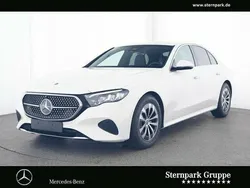 Weiß Gebraucht 2024 Mercedes E200 Avantgarde Limousine | 47.550 € (Fairer Preis)