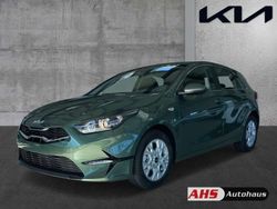 (exg) experience green m Gebraucht 2024 Kia Ceed Vision Limousine | 20.990 € (Guter Preis)