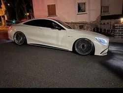 Weiß Gebraucht 2015 Mercedes S63 AMG AMG Coupé | 74.999 € (Teuer)
