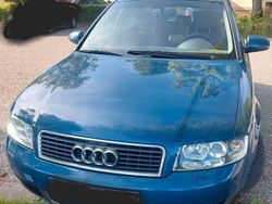 Blau Gebraucht 2002 Audi A4 Kombi | 3.300 € (Etwas zu teuer)