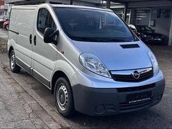 Grau Gebraucht 2009 Opel Vivaro Van | 4.499 €