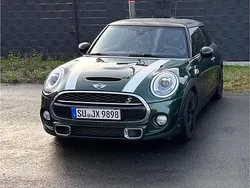 Grün Gebraucht 2017 Mini Cooper SD Kleinwagen | 10.800 €
