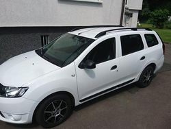 Weiß Gebraucht 2015 Dacia Logan Limousine | 5.200 €