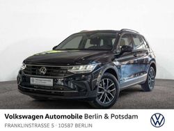 Deep black perleffekt Gebraucht 2023 VW Tiguan Life SUV | 31.933 € (Fairer Preis)
